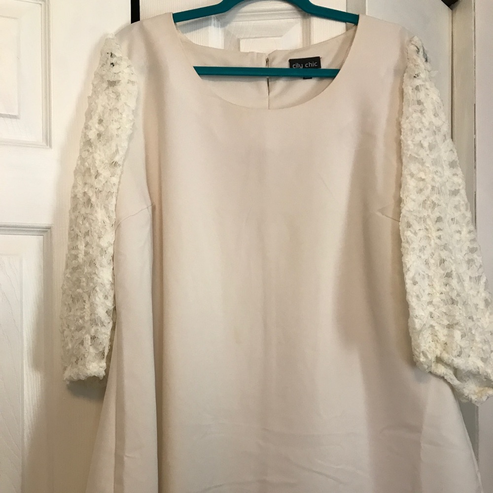 City Chic, lace sleeve blouse, cream/off white